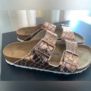 Sold-Birkenstock rose gold size 38 (7-7.5)